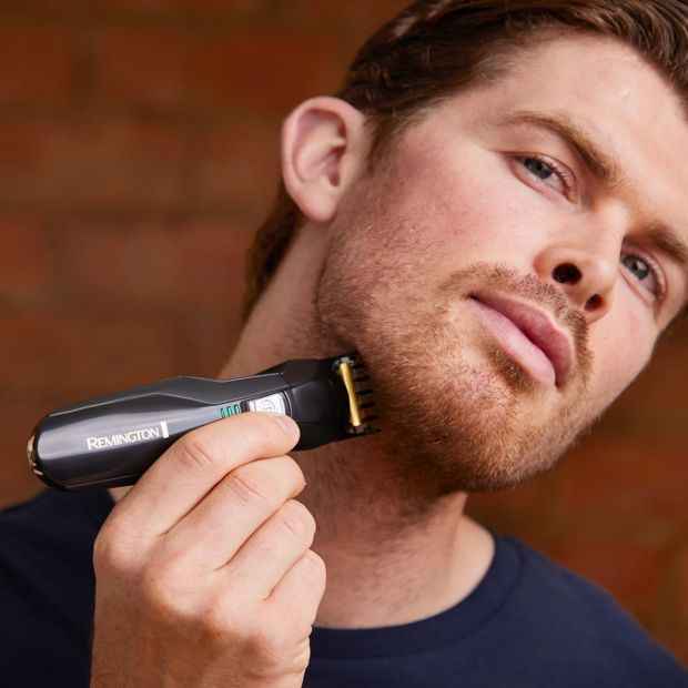 Remington 5 in 1 Titanium Multi Grooming Kit