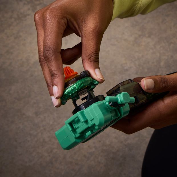 Beyblade X Deluxe String Launcher & Custom Grip Set
