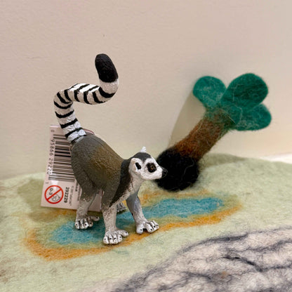 Ring-tailed Lemur Figurine by Safari Ltd Safari Collection Animal Figurines 3yrs+