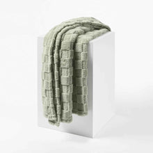 Soft Check Throw - Seagrass