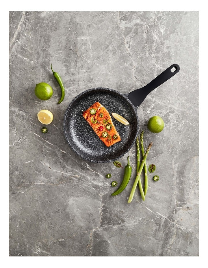 Classic Non-Stick Frypan 24cm in Black