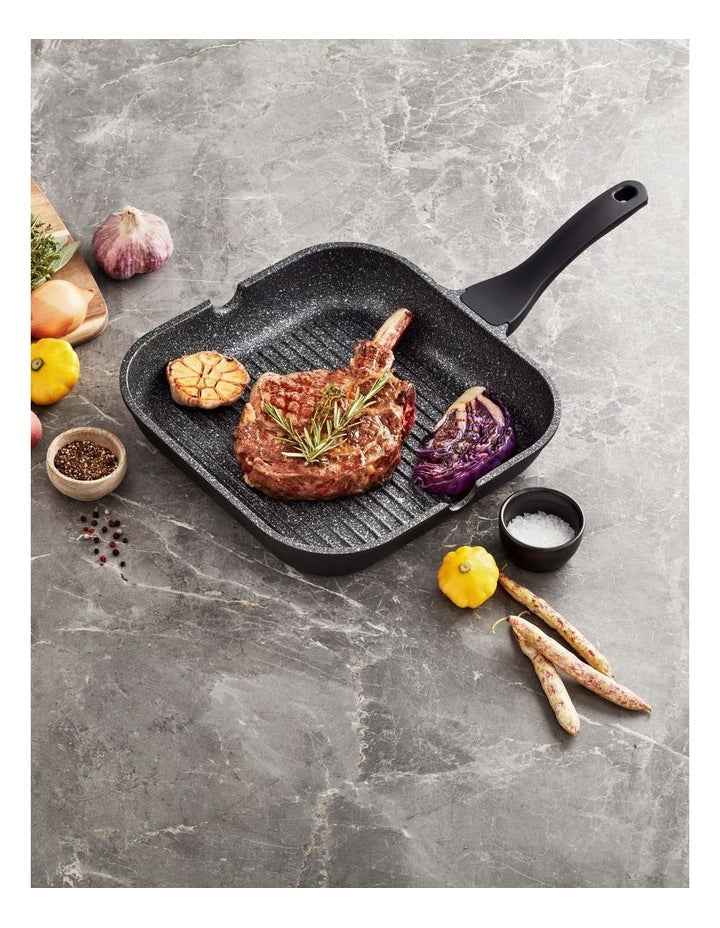 Classic Non-Stick Grill Pan 28cm in Black