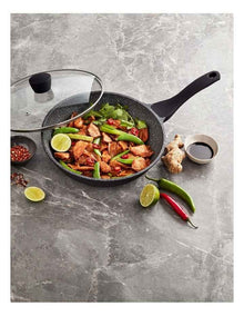 Classic Non-Stick Wok with Lid 28cm in Black