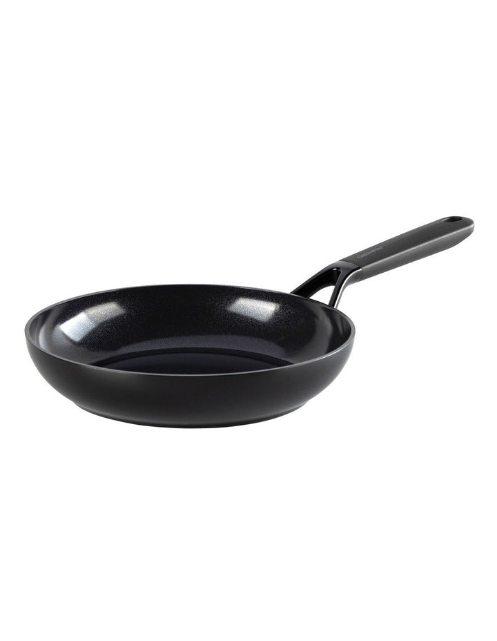 SmartShape 24cm Frypan PFAS-free in Black