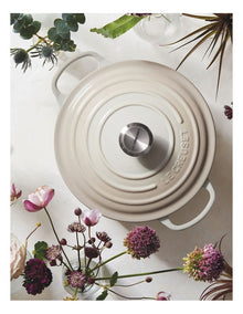 Signature Round Casserole 24cm Meringue