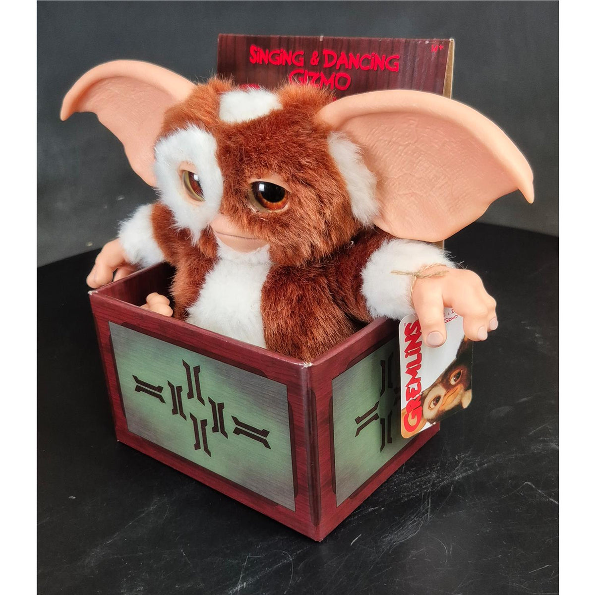 Gremlins - Singing & Dancing Replica Gizmo