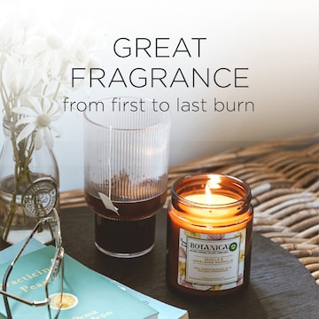 Botanica Vanilla & Himalayan Magnolia Candle 205g