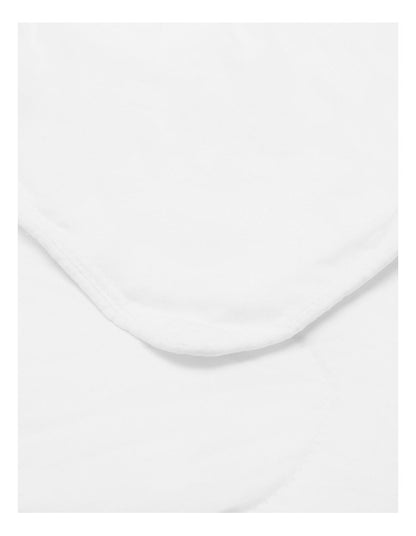 Cotton Collection All Seasons Quilt in White