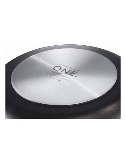One Hard Anodised Wok with Lid 32cm in Black