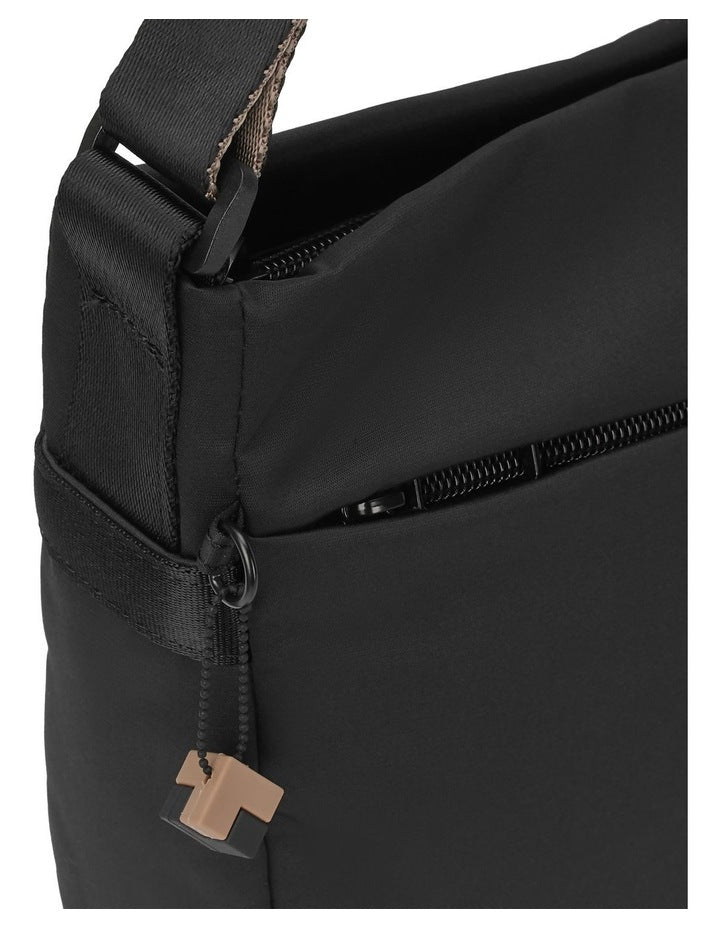 Gravity Black Zip Around Crossbody Bag in Black HNOV03.003