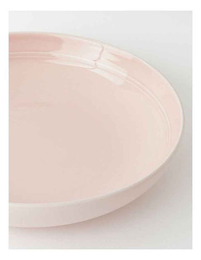 Avenue Shallow Serving Bowl in Pink