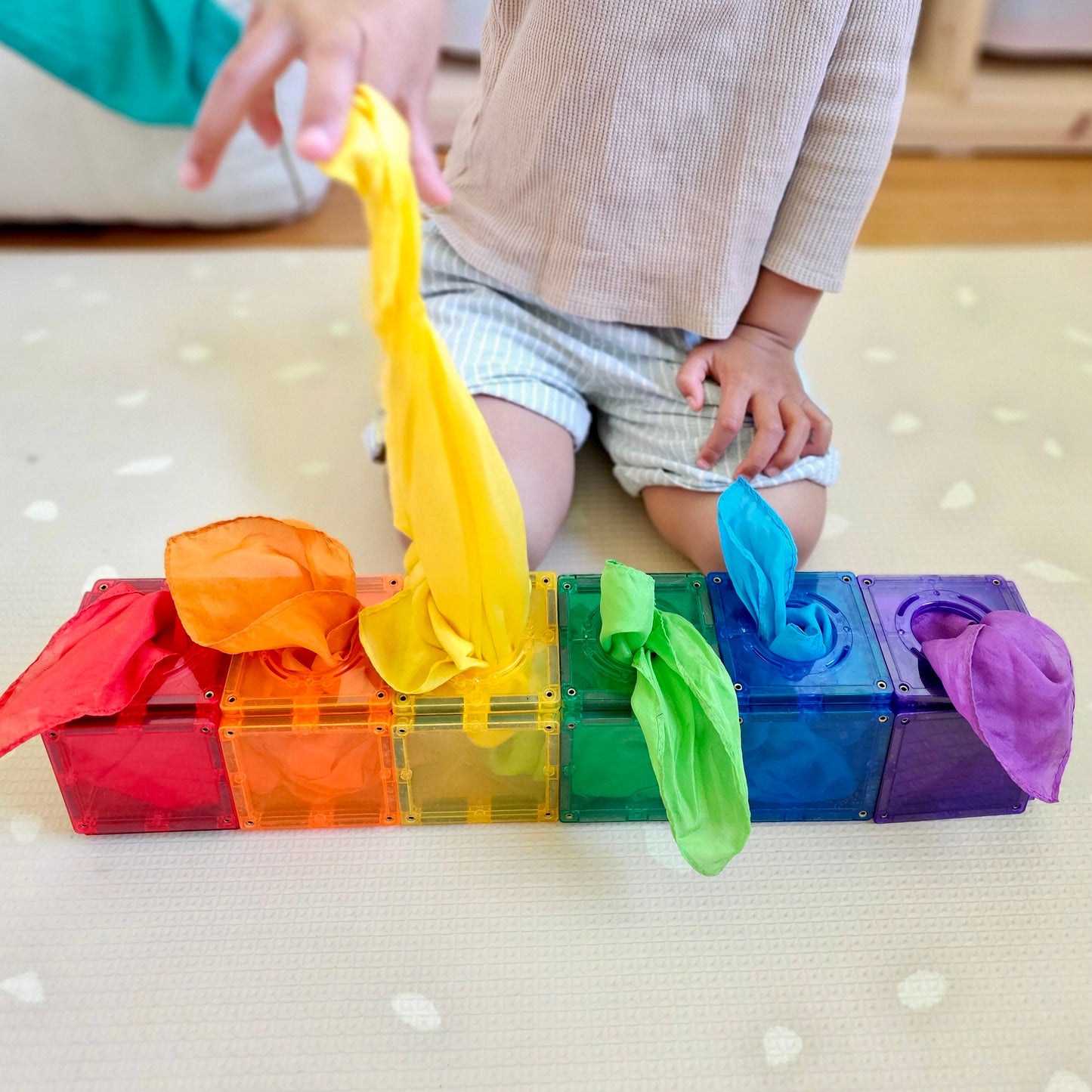 Play Silks by Play Silkies Australia Mini Silks Set of 6 45x45cm 100% Silk Natural Waldorf Toys Imaginative & creative Play open ended Baby Toddler Toys Best Seller 12m+