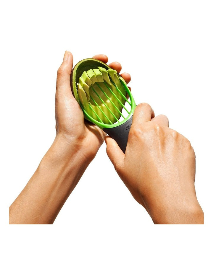 3-in-1 Avocado Slicer in Green