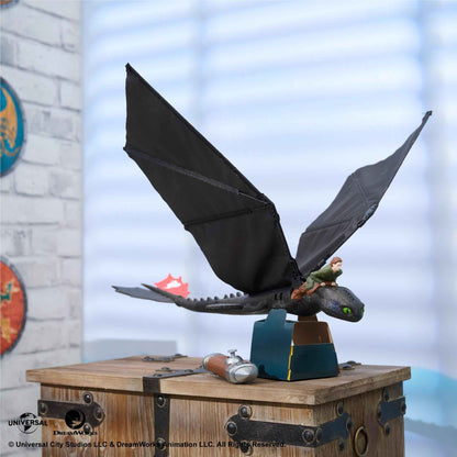 How to Train Your Dragon - Real Flying RC Toothless