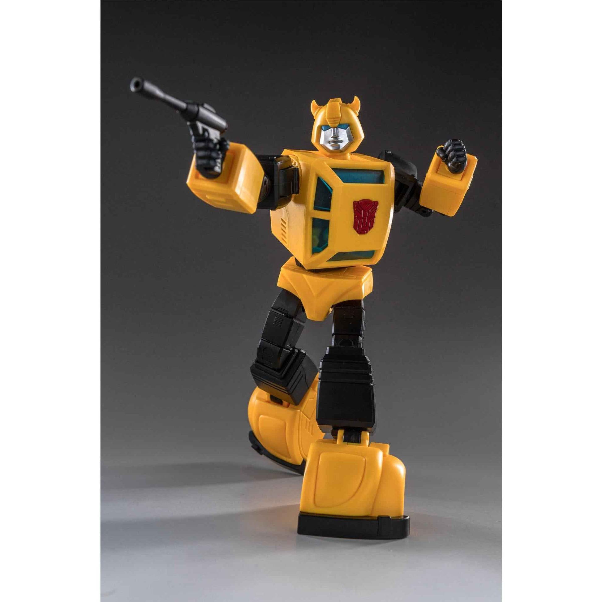 Transformers: Generation One - 16cm Bumble Bee Model Kit - AMK Series