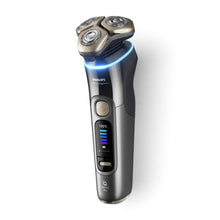 Philips Series i9000 Ultra Prestige Electric Shaver