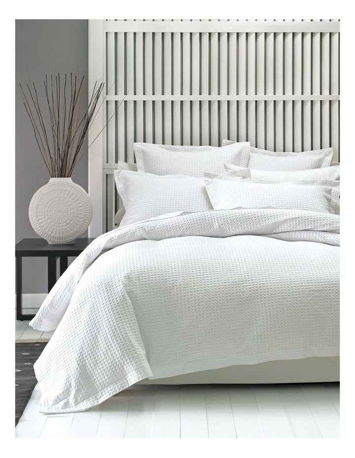 Deluxe Waffle Quilt Cover Set in White