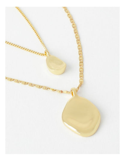 Delicate Layered Necklace in Gold