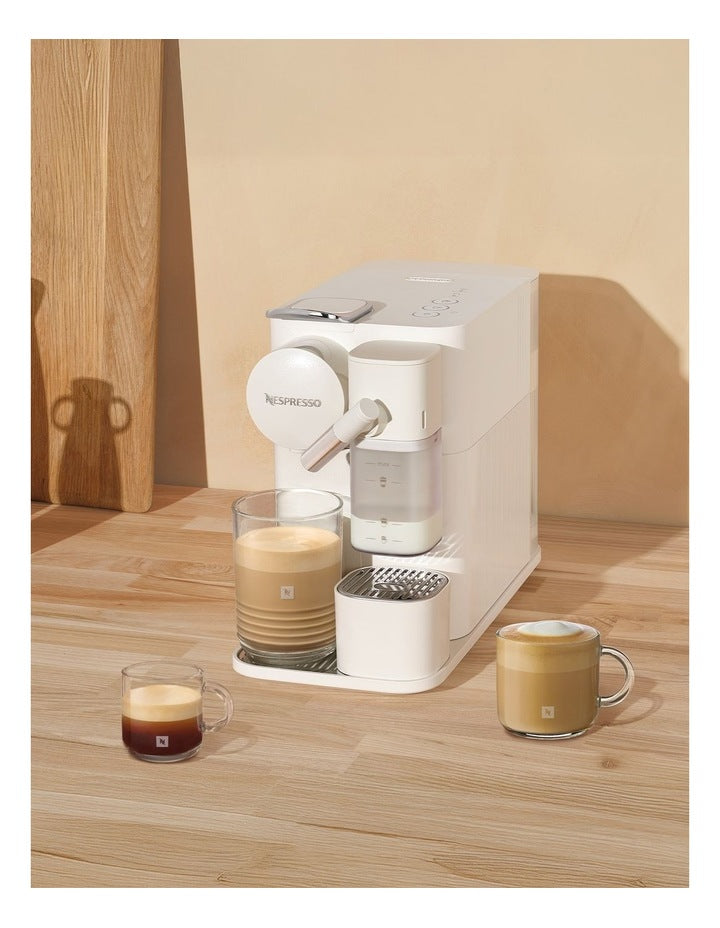 Lattissima One Capsule Coffee Machine in White EN510W