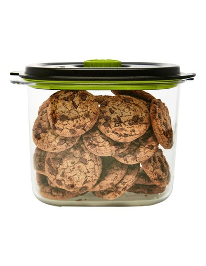 Preserve & Marinate 8 Cup Container VS0662 in Black/Green