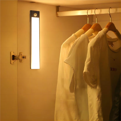 Evol Sensor LED Cabinet Light 204MM