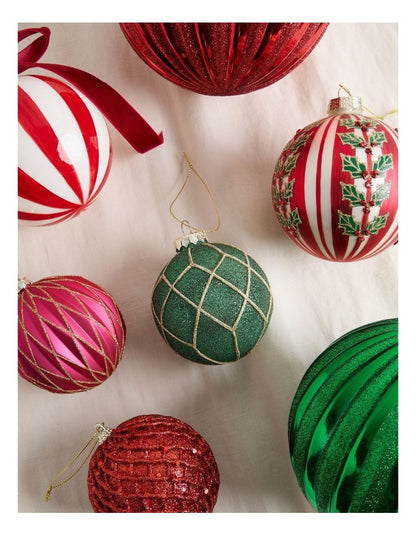 Heirloom Christmas Glass Beaded Diamond Grid BaubleGreen: 8cm