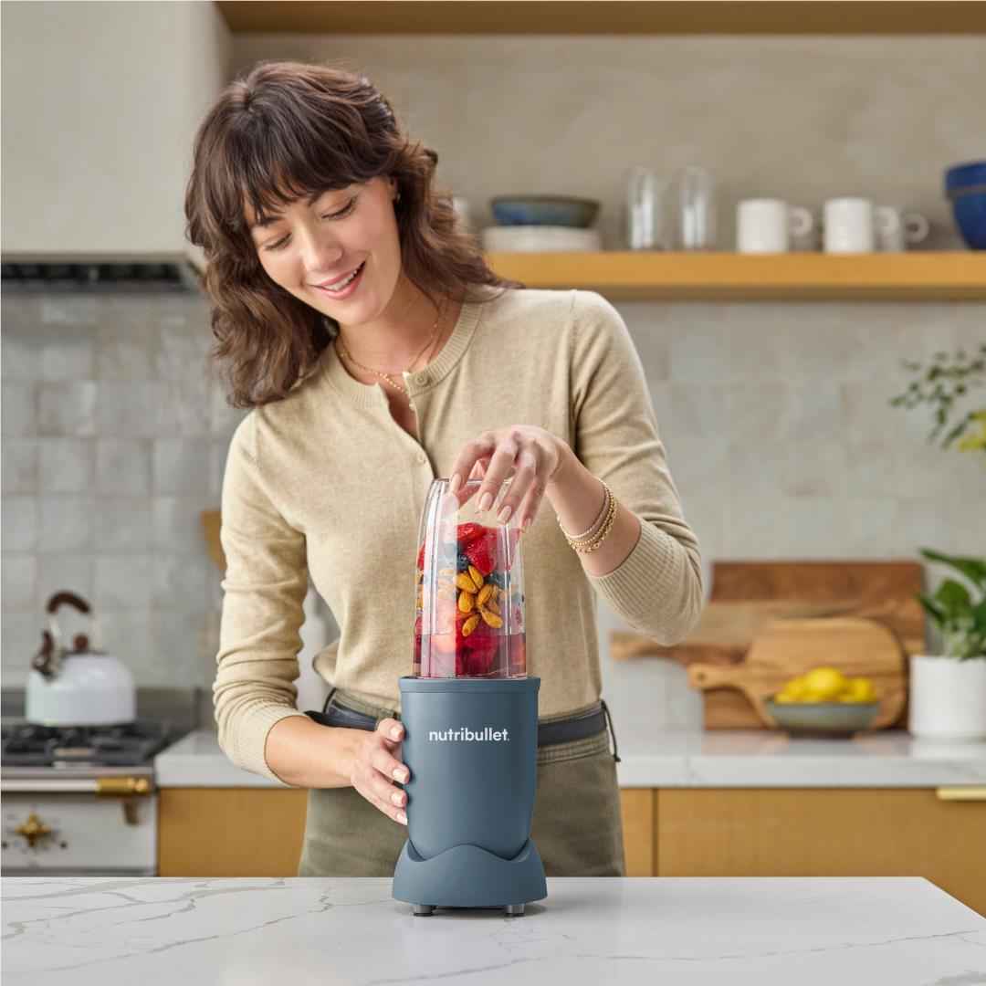 NutriBullet 900 Series Blender (Matte Tide)