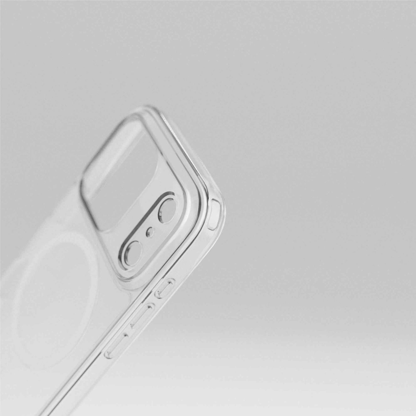 Cygnett AeroMag Clear Magnetic Case for iPhone 17 Pro