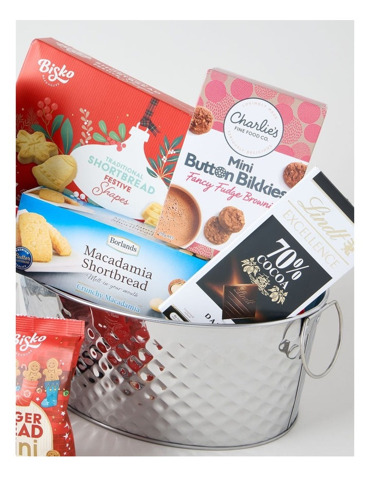Flavoursome Party Bucket Hamper