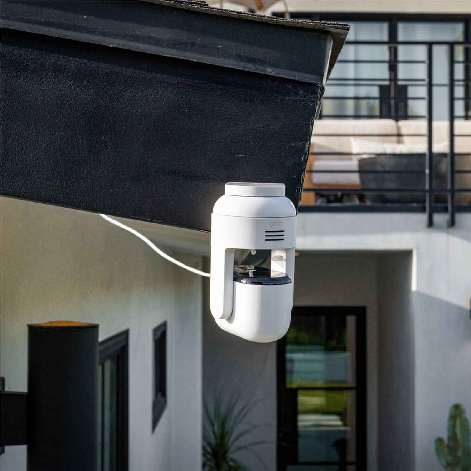 Arlo Essential Pan & Tilt 2K Outdoor Security Camera