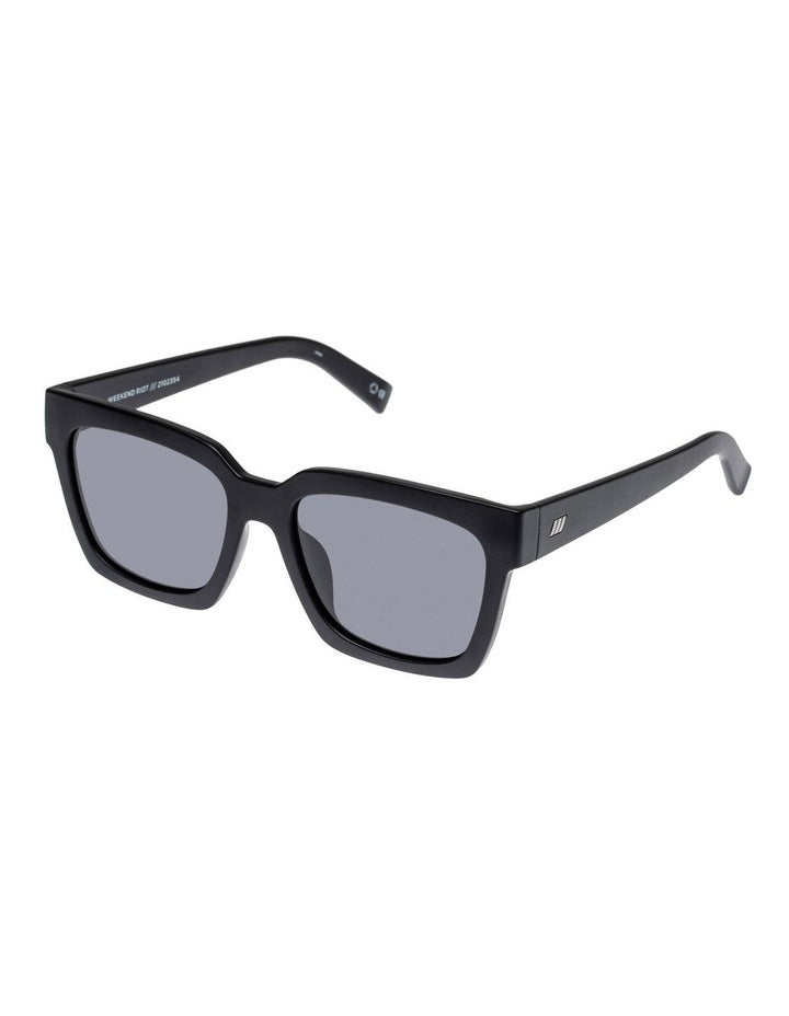 Weekend Riot LSP2102354 Sunglasses in Black