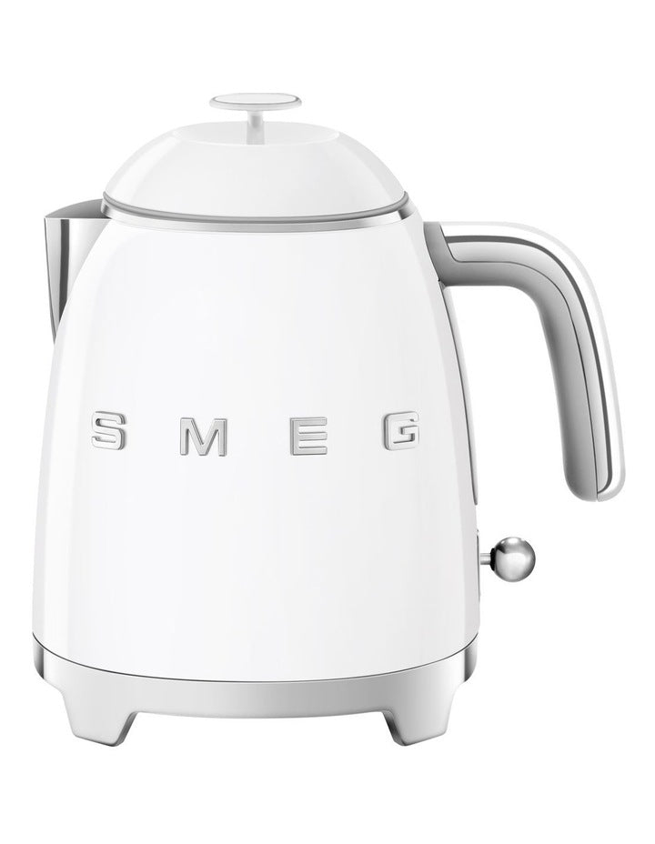 Mini Kettle 50's Style in White KLF05WHAU