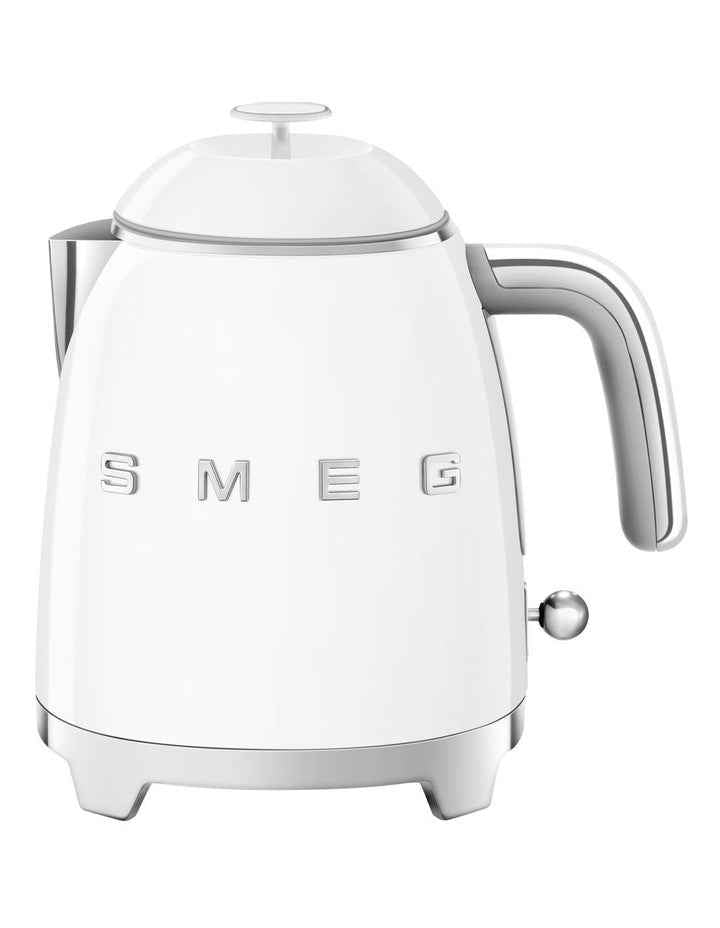 Mini Kettle 50's Style in White KLF05WHAU