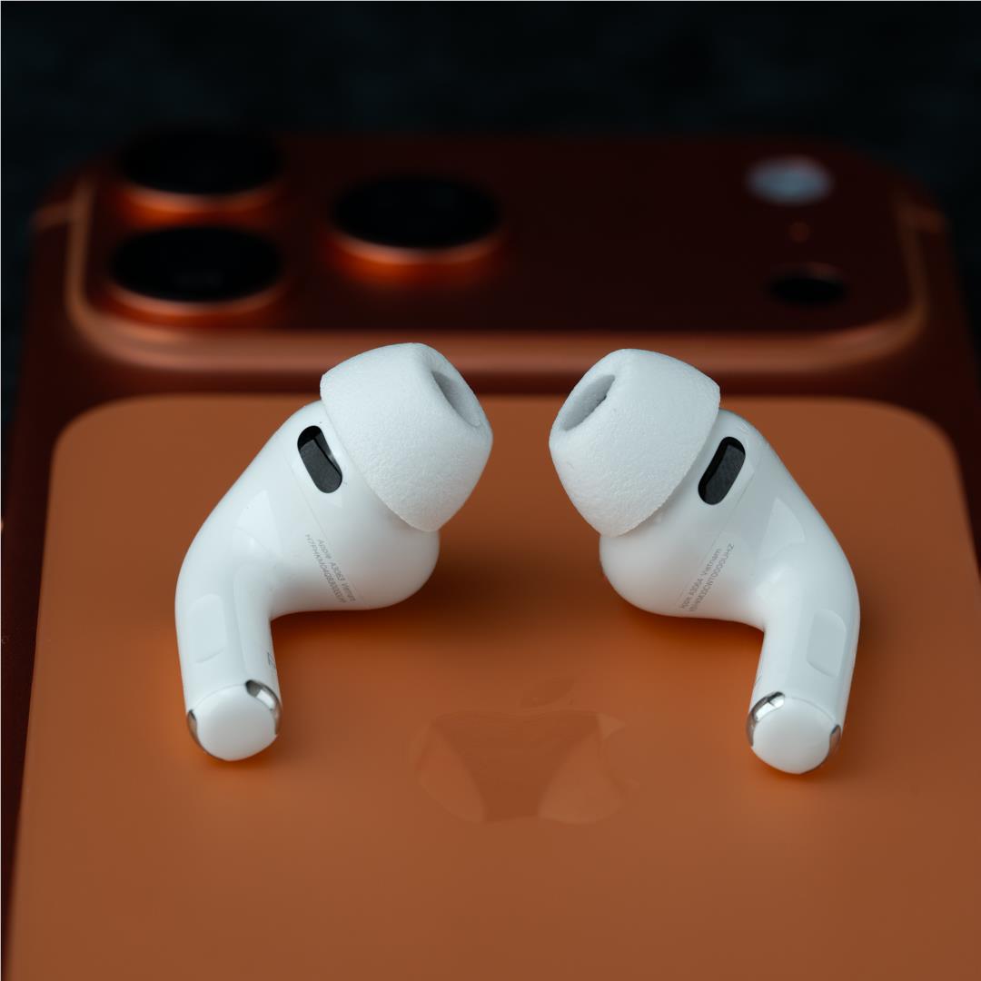 Comply TRUEGRIP Max Headphone Ear Tips