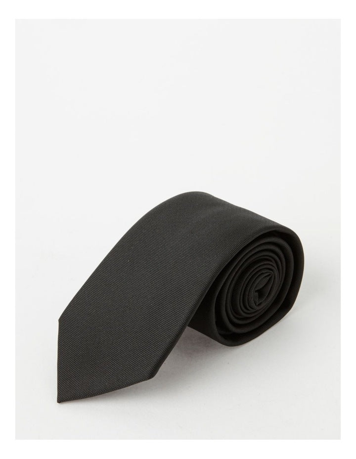 Plain Tie in Black