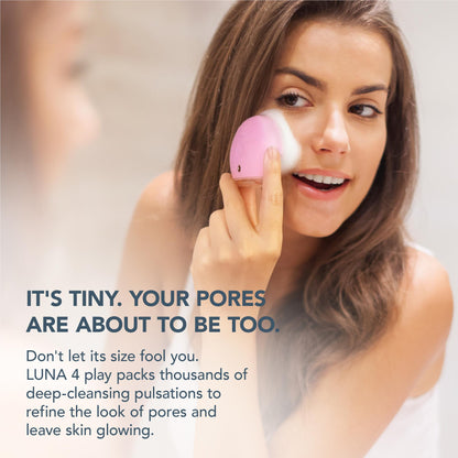 Foreo Luna 4 Play Facial Cleansing Device (Pink)
