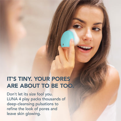 Foreo Luna 4 Play Facial Cleansing Device (Mint)