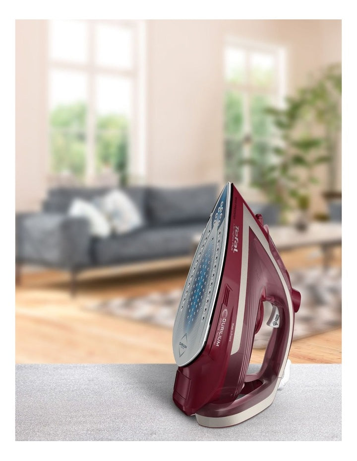 UltraGliss Anti-Calc Plus Steam Iron FV6845