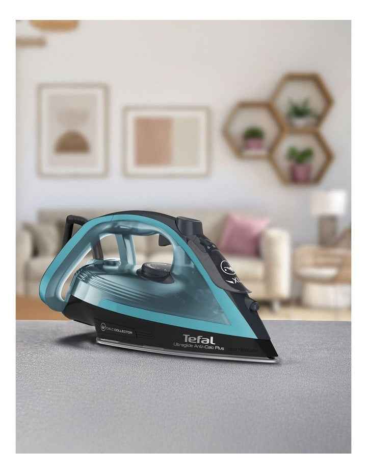 UltraGlide Anti-Calc Plus Steam Iron FV5873