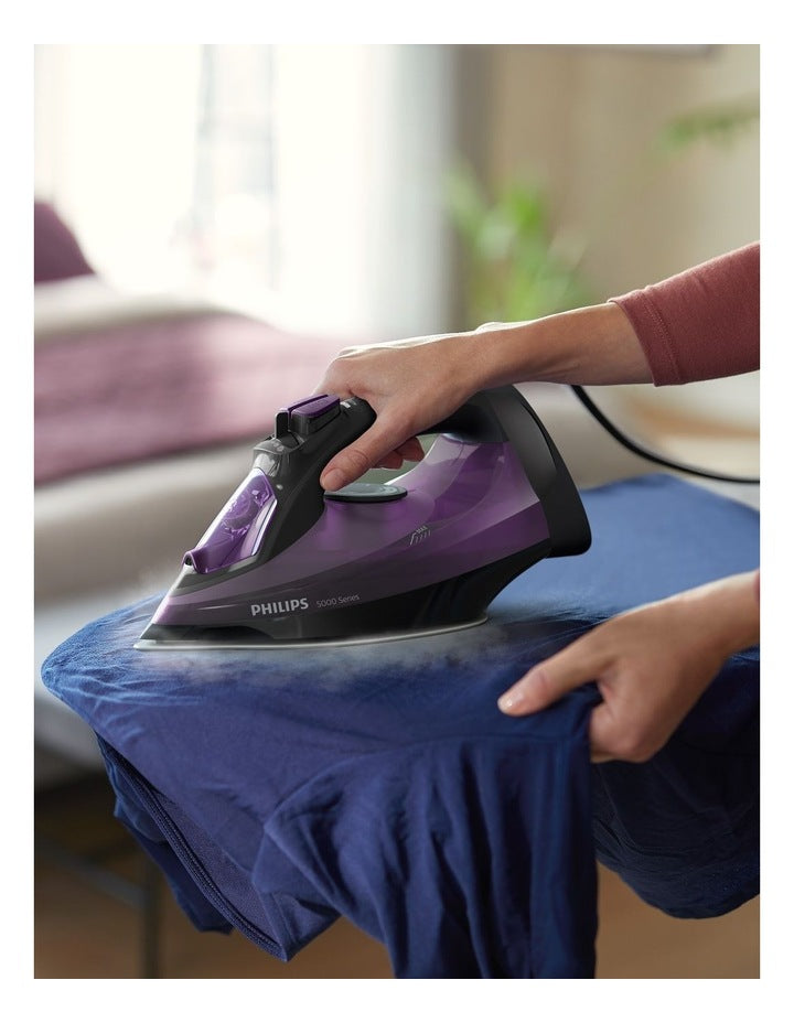 5000 Series Steam Iron DST5030/80
