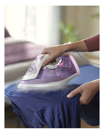 3000 Series Steam Iron DST3010/39