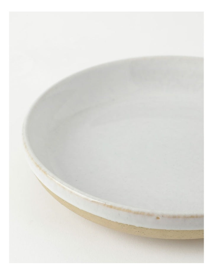 Esperance Wiped Edge Shallow Bowl Small in White/Sand