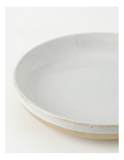 Esperance Wiped Edge Shallow Bowl Small in White/Sand