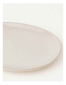 Esperance Wiped Edge Oval Platter in White/Sand
