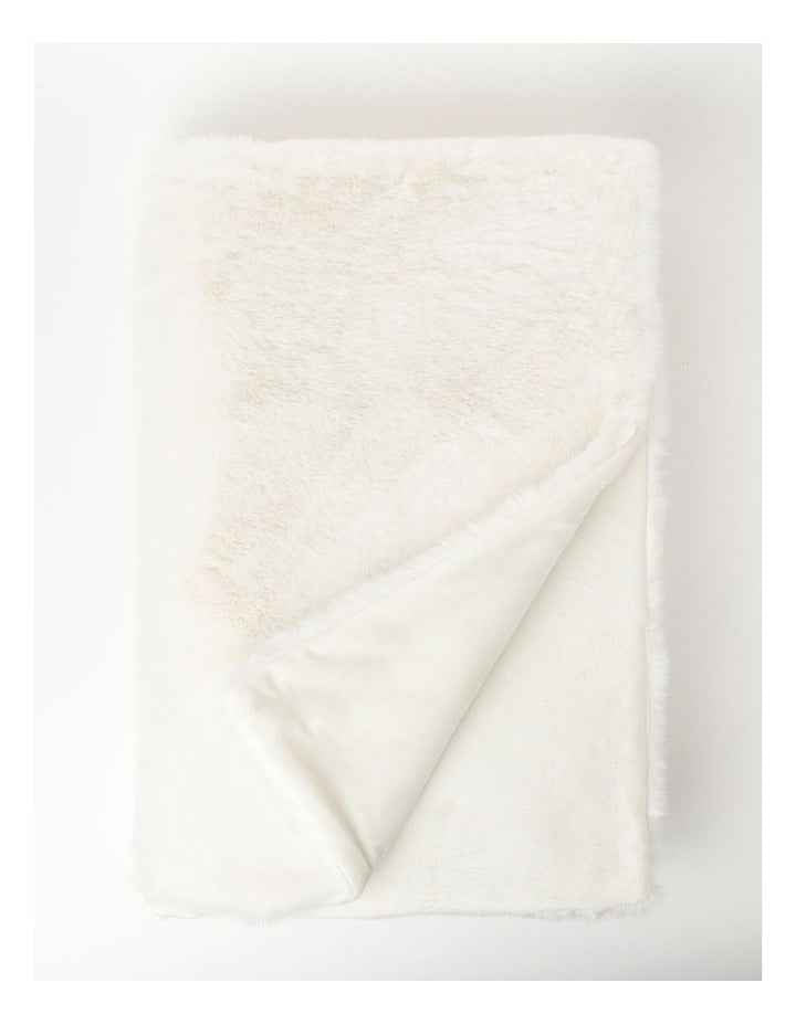Amelie Fur Throw in Cream
