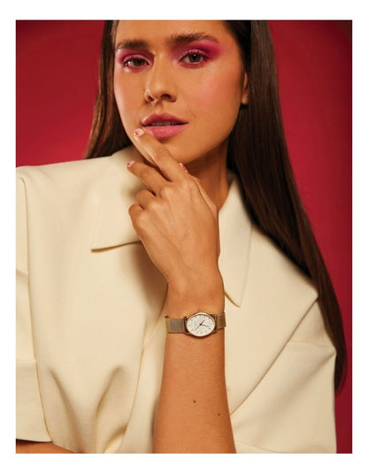 Oval Mother Of Pearl Dial Bracelet Mesh Analog Watch in Gold