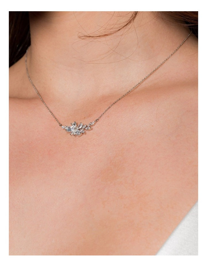 Iconic Bridal Hyacinth Silver Necklace
