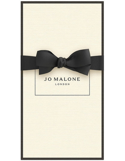 English Pear & Freesia Room Spray