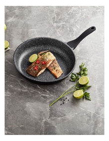 Classic Non-Stick Frypan 32cm in Black
