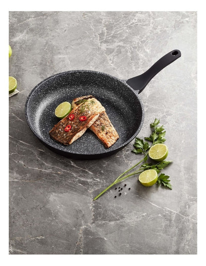 Classic Non-Stick Frypan 32cm in Black
